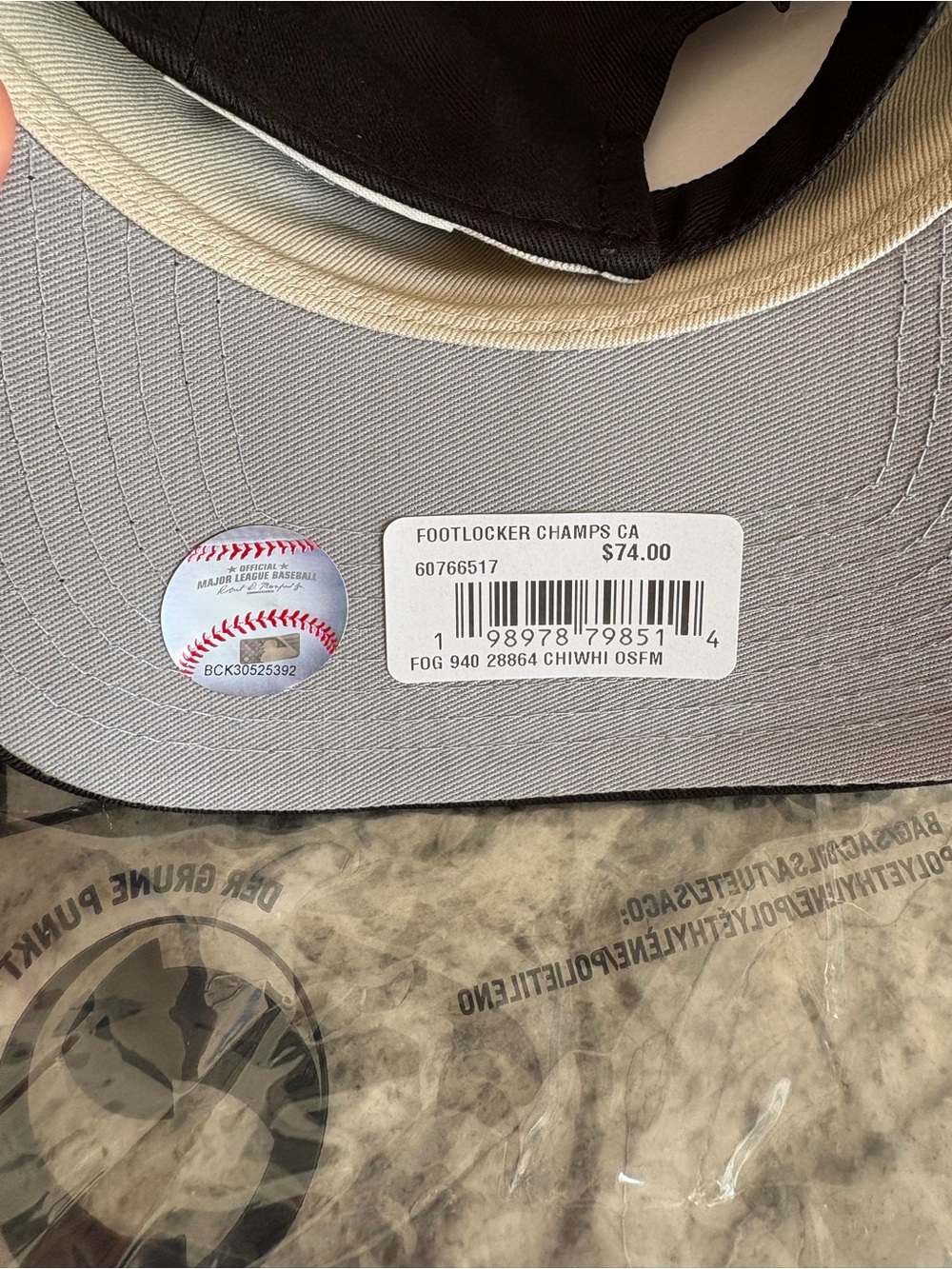 Fear of God Black Baseball Cap - Picture 6 of 9